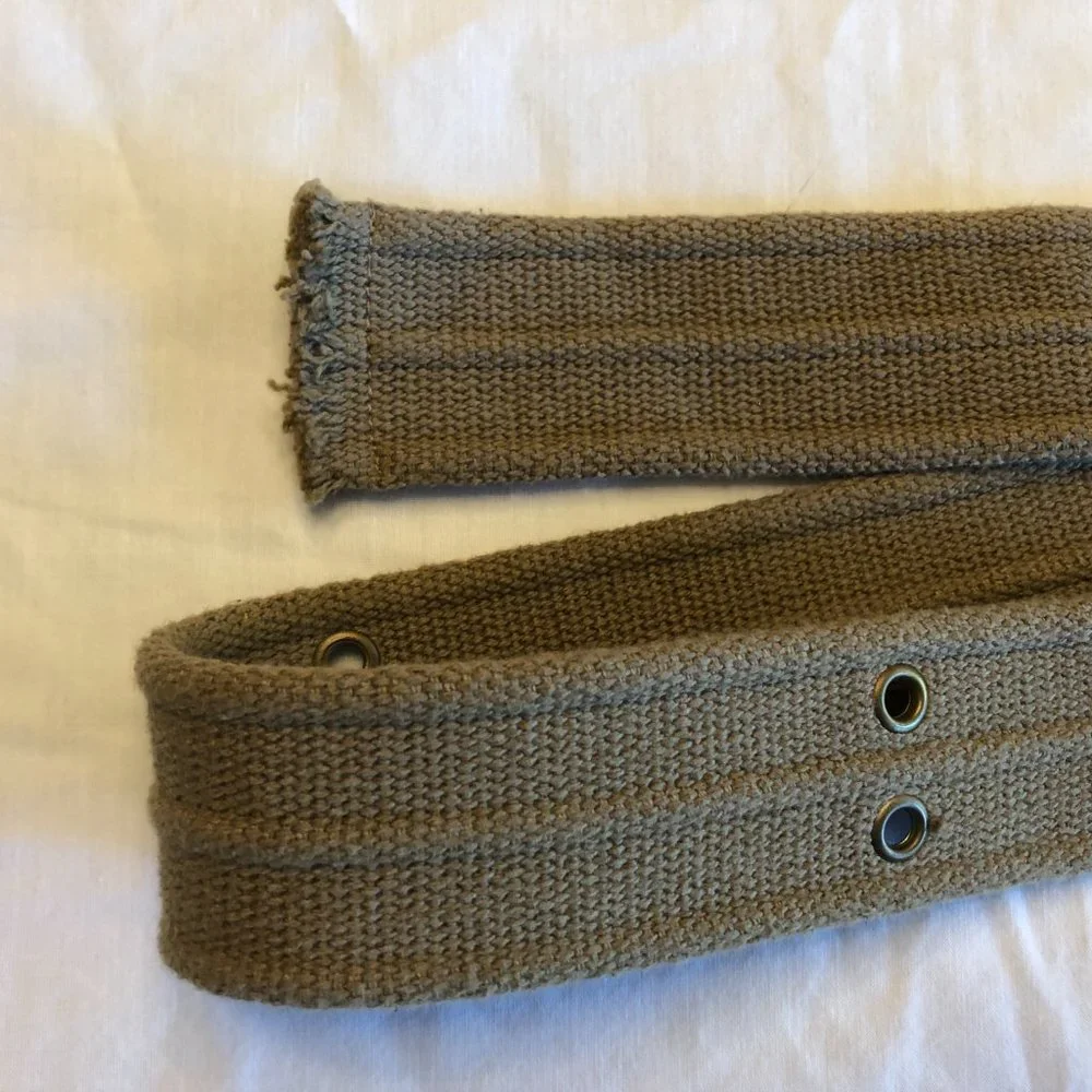 Old Navy Tan Belt Size 34